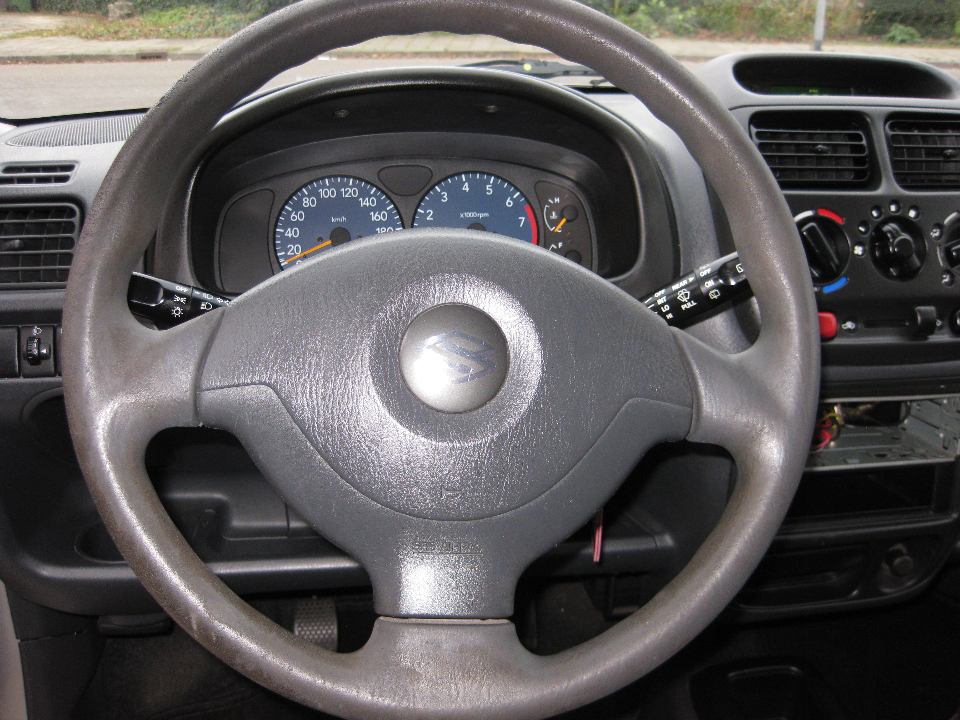 SUZUKI 09-NP-BF DASHBOARD